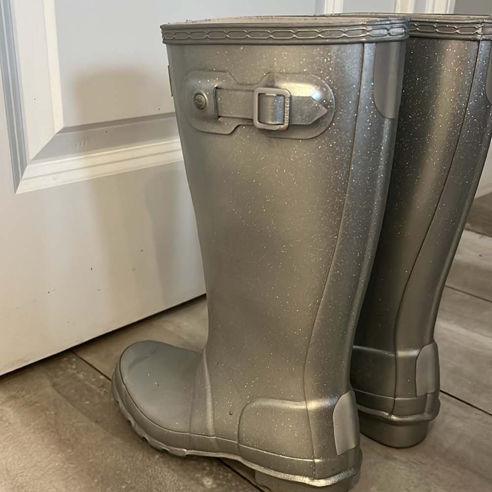Girls Hunter Rain Boots - Picture 3 of 3